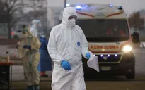 Italy phát hiện một ca nhiễm biến thể mới của virus SARS-CoV-2 tại Anh