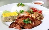 Dân mạng buôn gì: Đám cưới mùa COVID-19 hay món cơm tấm cơm nắm?