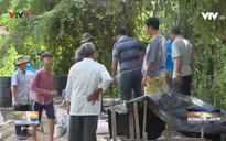 Ông Útt Ổi - người bỏ tiền tỷ xây quê.