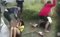 Vụ hai nữ sinh bị đánh ở Đồng Nai: Mâu thuẫn từ tiếng nẹt pô xe máy