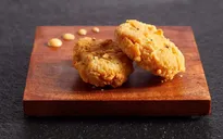 Quốc gia đầu tiên chấp thuận bán thịt nhân tạo