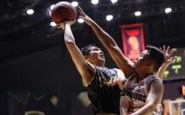VBA Finals 2020 - Game 1: Thang Long Warriors ngược dòng bất thành