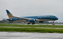 Vietnam Airlines xem xét sa thải tiếp viên nhiễm COVID-19 vi phạm cách ly