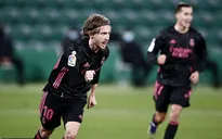 Elche 1-1 Real Madrid: Modric ghi bàn, Real tiếp tục giữ vị trí nhì bảng