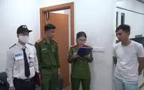 Bắt nhóm lừa đảo hơn 5 tỷ đồng tiền trợ cấp chống COVID-19 qua mạng
