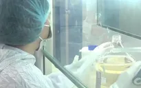 Xét nghiệm, khử khuẩn khu Ngoại giao đoàn sau ca mắc COVID-19 mới ở Hà Nội