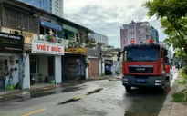 Kịp thời giải cứu cụ bà 71 tuổi trong đám cháy chung cư cũ