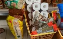 Singapore kêu gọi không tích trữ lương thực, giấy vệ sinh