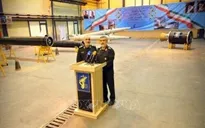 Iran ra mắt tên lửa đạn đạo và động cơ thế hệ mới