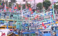 Bình Thuận: Hàng trăm tàu cá nằm bờ vì thiếu lao động
