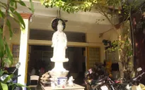 Ngôi chùa dạy miễn phí 6 thứ tiếng