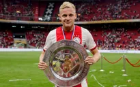 HLV Ajax "dằn mặt" Real, Man Utd trong vụ Donny van de Beek
