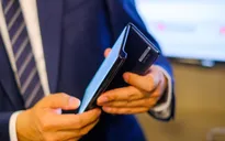 Chẳng ai muốn mua một chiếc smartphone màn hình gập!