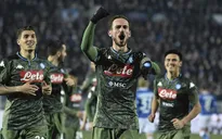 Napoli ngược dòng thành công trước Brescia