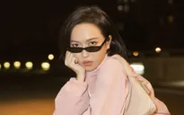 Diệu Nhi thời thượng tại sân bay, “đụng hàng” với Angelina Jolie, Kendall Jenner