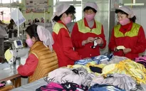 Triều Tiên đạt bước tiến trong sản xuất khẩu trang, xà phòng ngăn COVID-19