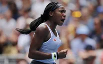 Coco Gauff đạt cột mốc ấn tượng ở tuổi 15