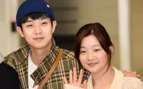 Choi Woo Shik bất ngờ với món quà từ cô em gái trong Parasite