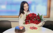 Angelababy rạng rỡ đón sinh nhật tuổi 31, Huỳnh Hiểu Minh vẫn vắng mặt