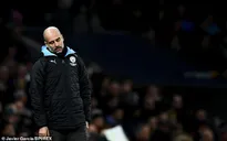 Liverpool chỉ cần 6 chiến thắng, Man City chính thức buông Ngoại hạng Anh