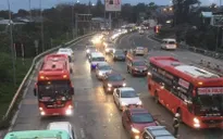 Hầm Hải Vân quá tải do xe tăng đột biến