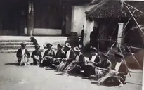 Triển lãm ảnh nghệ nhân thủ công Việt Nam thời Đông Dương tại Pháp