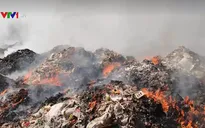 Cháy bãi rác rộng hàng nghìn m2 tại Bình Dương
