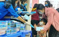 Cho phép vận chuyển các thiết bị y tế chống dịch ra nước ngoài với mục đích nhân đạo