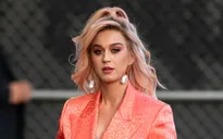 Katy Perry sẵn sàng ra nhạc mới dù mang bầu