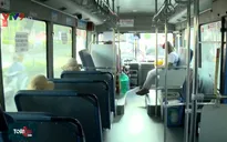 Tăng cường đảm bảo an toàn vệ sinh trên xe bus, phòng chống dịch COVID-19