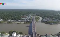 Người dân ĐBSCL “khát” nước ngọt trầm trọng do hạn hán, xâm nhập mặn