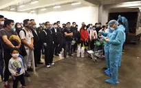 Hà Nội đón hơn 600 người trở về từ vùng dịch COVID-19 đi cách ly