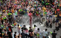 Thái Lan hoãn Tết Songkran vì dịch COVID-19