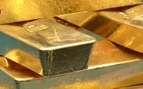 Giá vàng và giá dầu đồng loạt giảm mạnh