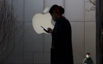 Apple gửi tặng iPad, khẩu trang, bánh ngọt, trà… cho nhân viên bị mắc kẹt do dịch COVID-19