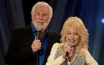 Huyền thoại nhạc đồng quê Kenny Roger qua đời, Dolly Parton đau lòng