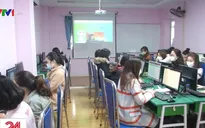 Nhiều khó khăn, rào cản khi triển khai dạy học từ xa