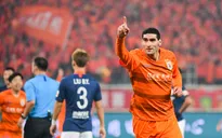 Cựu sao Man Utd lạc quan sau khi nhận kết quả dương tính với COVID-19