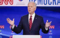 Mỹ: Ứng cử viên Joe Biden bắt đầu tìm người liên danh tranh cử