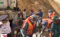 Lực lượng vũ trang vận chuyển hàng ngàn m3 nước ngọt cho bà con vùng hạn mặn