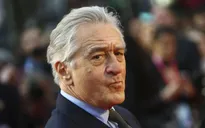 Robert De Niro: "Chúng ta cần ở nhà!"