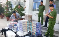 Ba vụ buôn lậu khẩu trang, thuốc lá bị phát hiện trong một đêm tại Long An