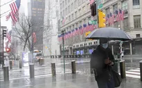 Mỹ khuyến cáo người dân tự cách ly sau khi rời New York