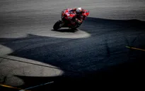 Sau F1, các tay đua MotoGP cũng tham gia vào 1 giải đua giả lập