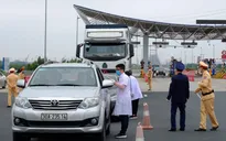 Quảng Ninh dừng xe bus, taxi 2 tuần để phòng lây lan COVID-19
