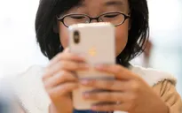 Nhà mạng phải phát thông báo "Đề nghị người dân không ra khỏi nhà"