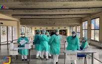 Italy cân nhắc thiết lập thêm "vùng đỏ"