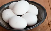 Bạn cần biết 9 thực phẩm tuyệt đối không được ăn sống