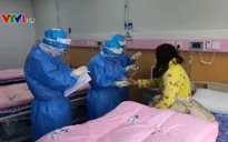 Nhiều giường trống bệnh nhân - Tín hiệu tích cực từ ổ dịch COVID-19 Trung Quốc