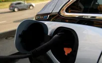 General Motors sẽ tung ra 13 mẫu ô tô điện để cạnh tranh với Tesla
